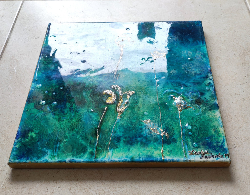 Artistic depiction of underwater scene with plants on a textured surface